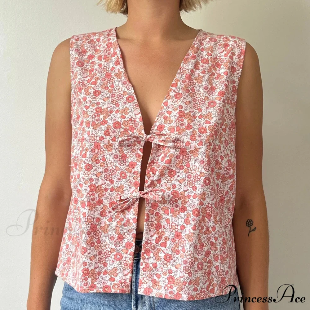 Fasten Front V-Neck Crop Top - Image 4