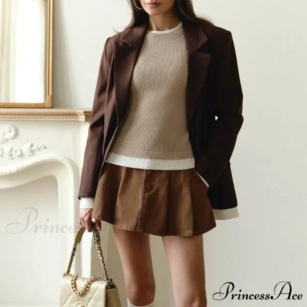 Fitted Sleek Extended Sleeve Round-neck Sweater - Image 3