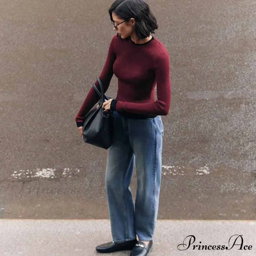 Fitted Sleek Extended Sleeve Round-neck Sweater - Image 6