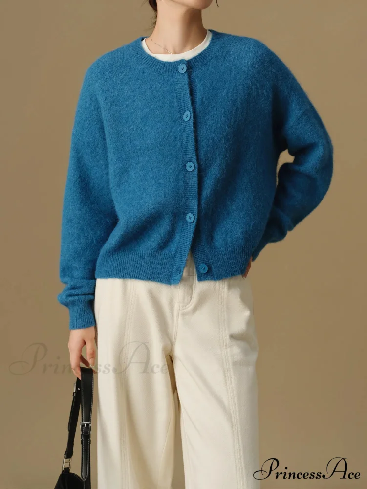 Flexible Circular Neck Winter Knitted Cardigan for Women - Image 4