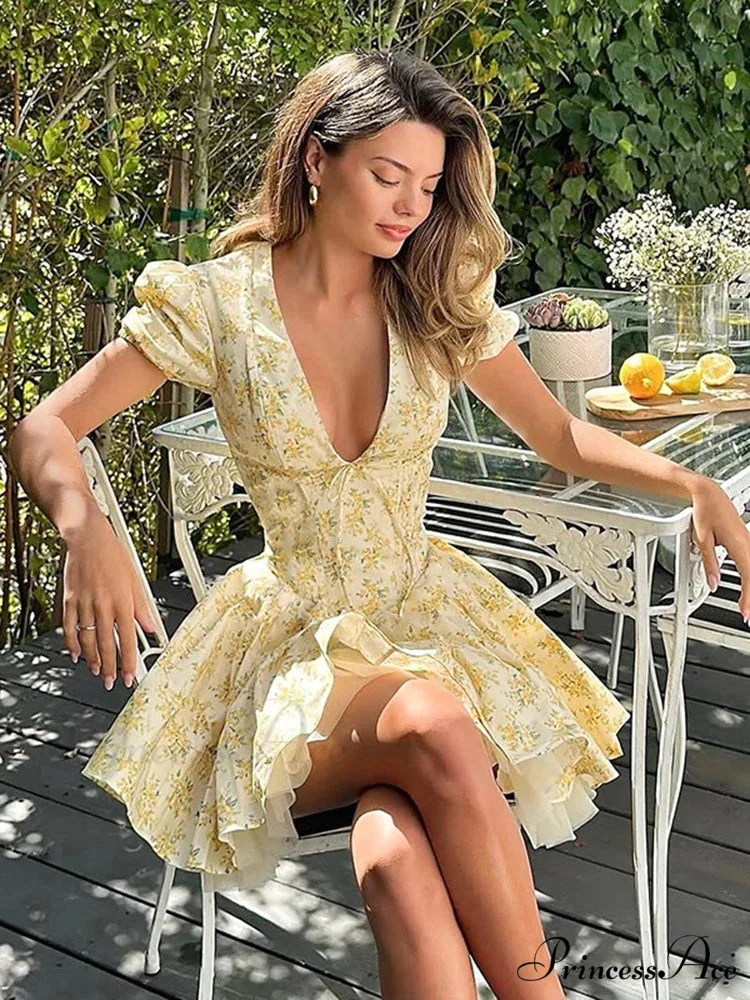 Floral Pattern Plunging Neckline Short Dress - Image 3