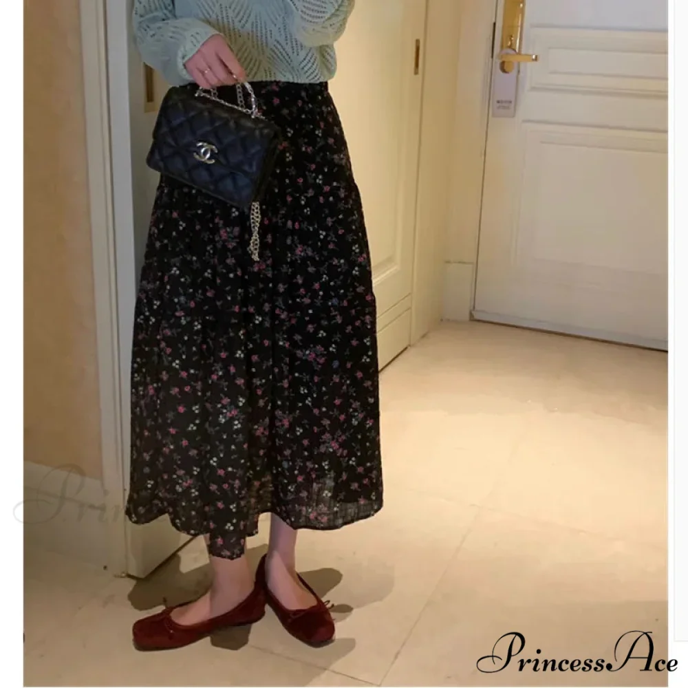 Flower Ditsy Pattern Stretchy Waist Tiered Long Flared Skirt - Image 3