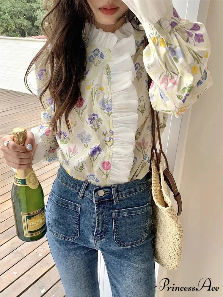 Flower Frilled Flare Sleeve Top - Image 3