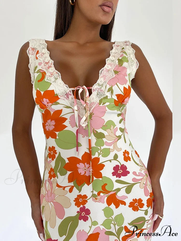 Flower Pattern Open-back Low-cut Body-hugging Full-length Flower Dress - Image 5