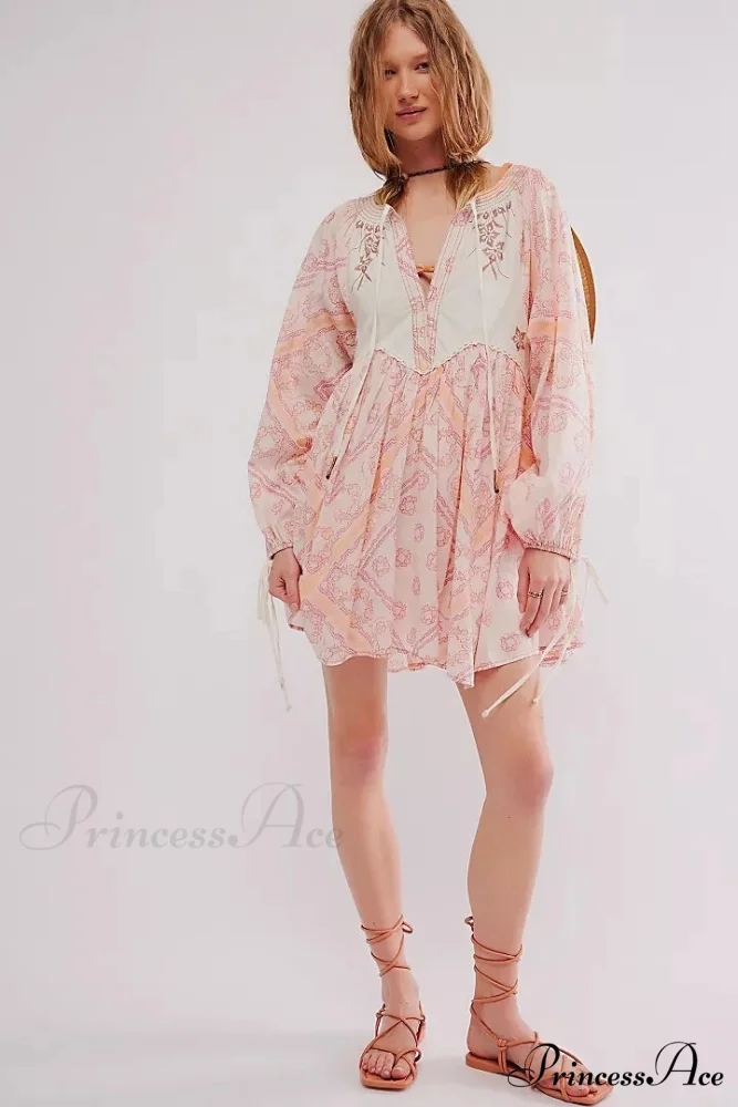 Flowy Flower Bohemian Short Dress - Image 9