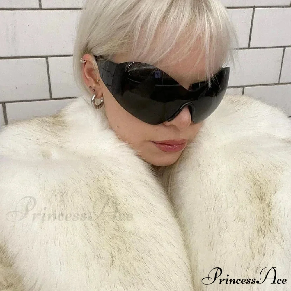 Fresh Green Gradient Cropped Fluffy Coat - Image 2