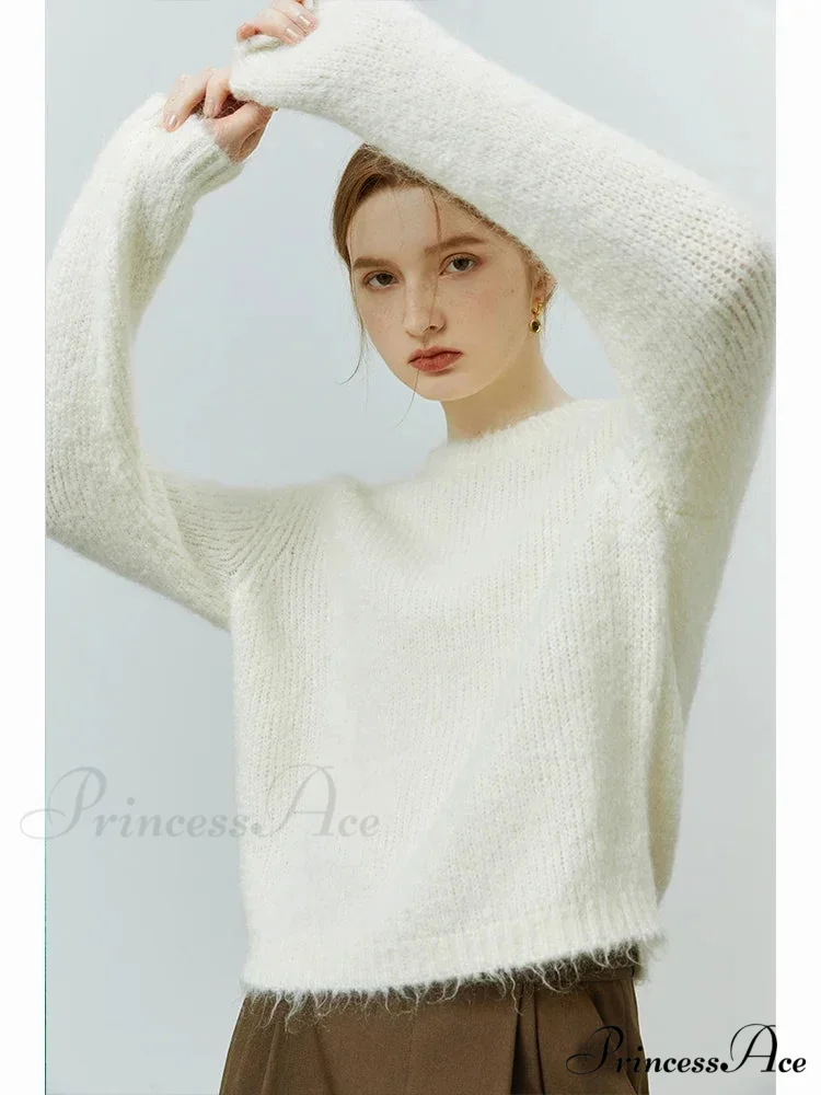 Fuzzy Relaxed Fit Circular Neck Sweater - Image 4