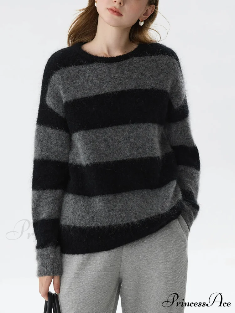 Fuzzy Vintage Banded Baggy Jumper - Image 2