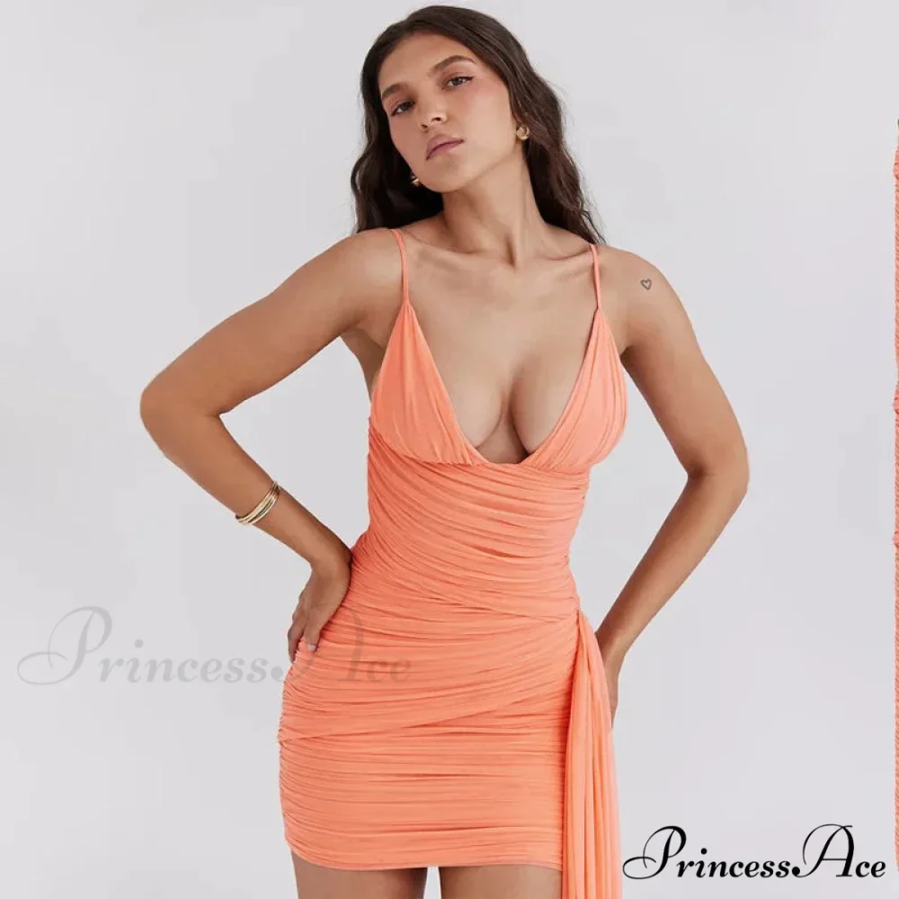 Gathered Ribbon Sleek Bodycon Holiday Dress - Image 5