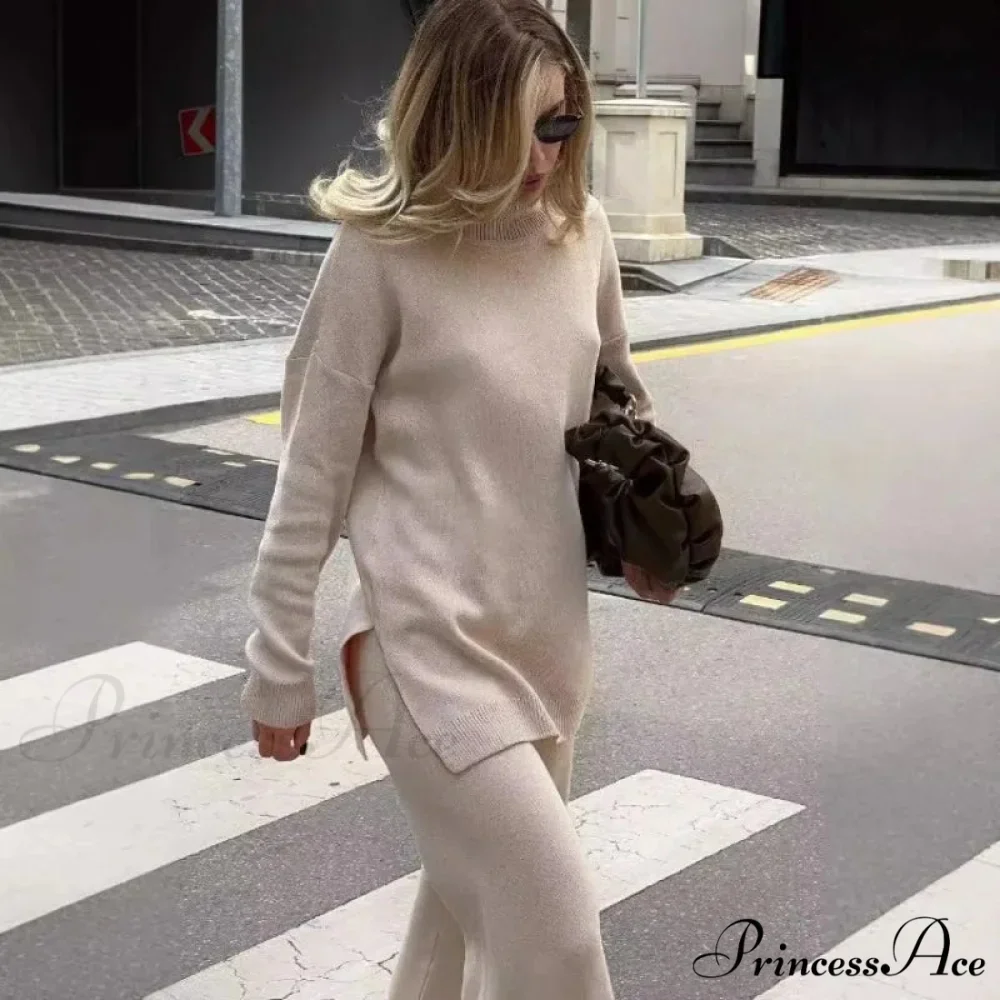 High-neck Informal Long-Sleeved Knitted Jumper - Image 6