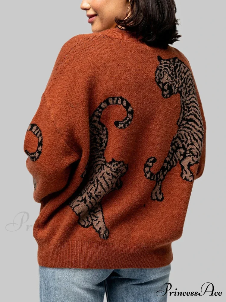 Informal Tiger Patterned Long Sleeve Cardigan - Image 2