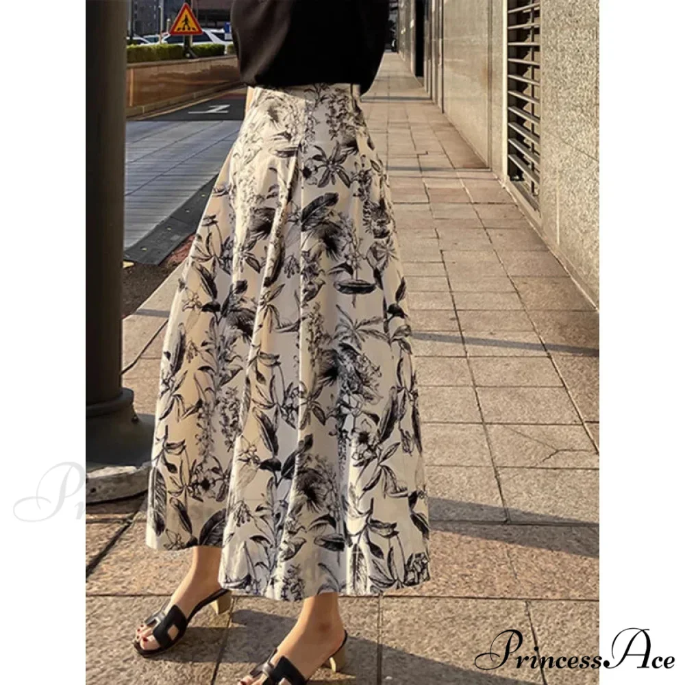 Ink Art Skirt Ladies Fall Winter Tall Waist Swing Skirt - Image 3