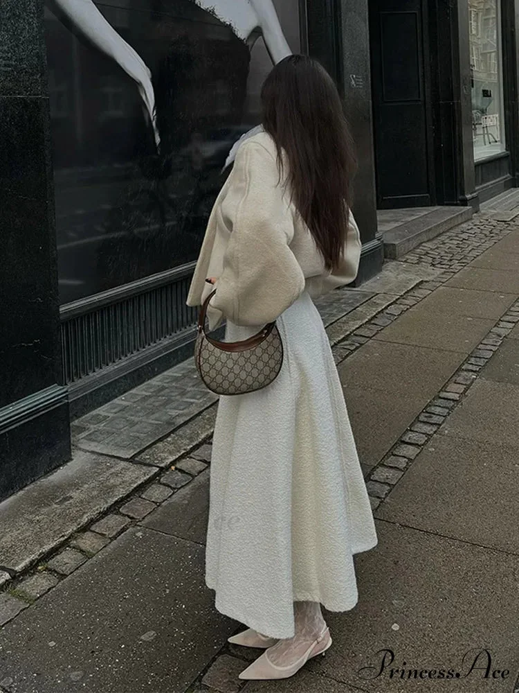 Ivory Extended Sleeve Woolen Overcoat - Image 4