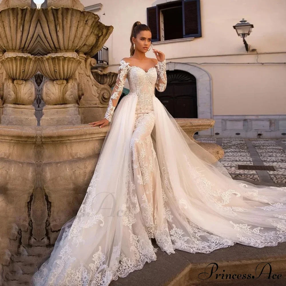 Ivory Lace Open-Back Bridal Gown