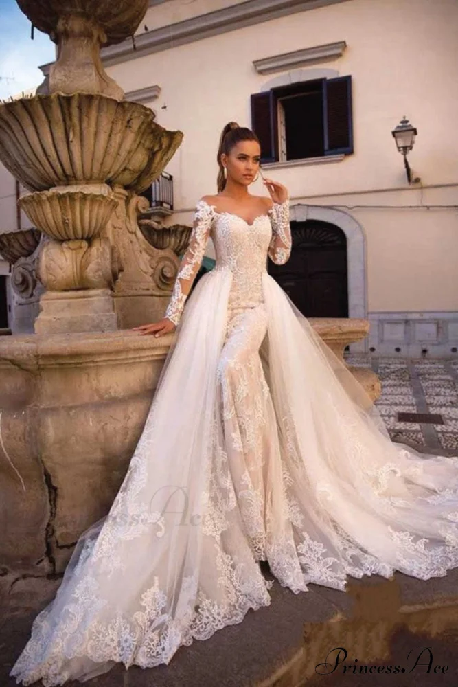 Ivory Lace Open-Back Bridal Gown - Image 5