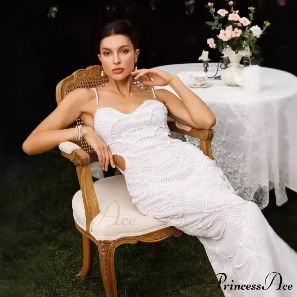 Jewel Adorned Sleeveless Bandage Formal Gown - Image 3