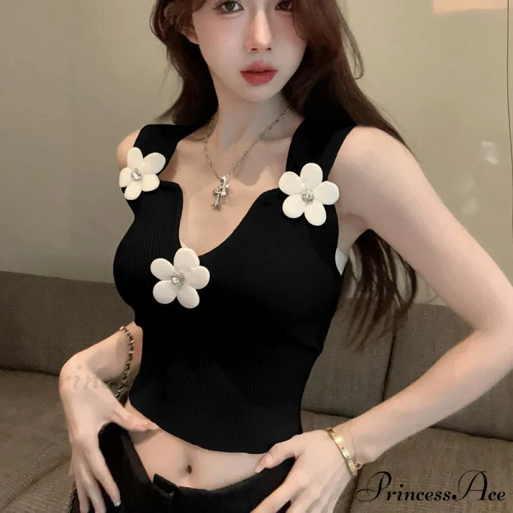 Korean 3D Blossoming Plunging Stretchy Crop Top - Image 4
