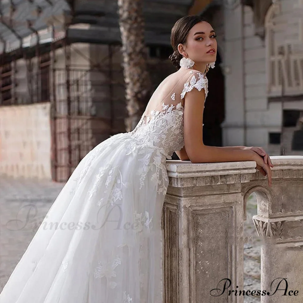 Lace Circular Neck Dual-Use Wedding Gown - Image 3
