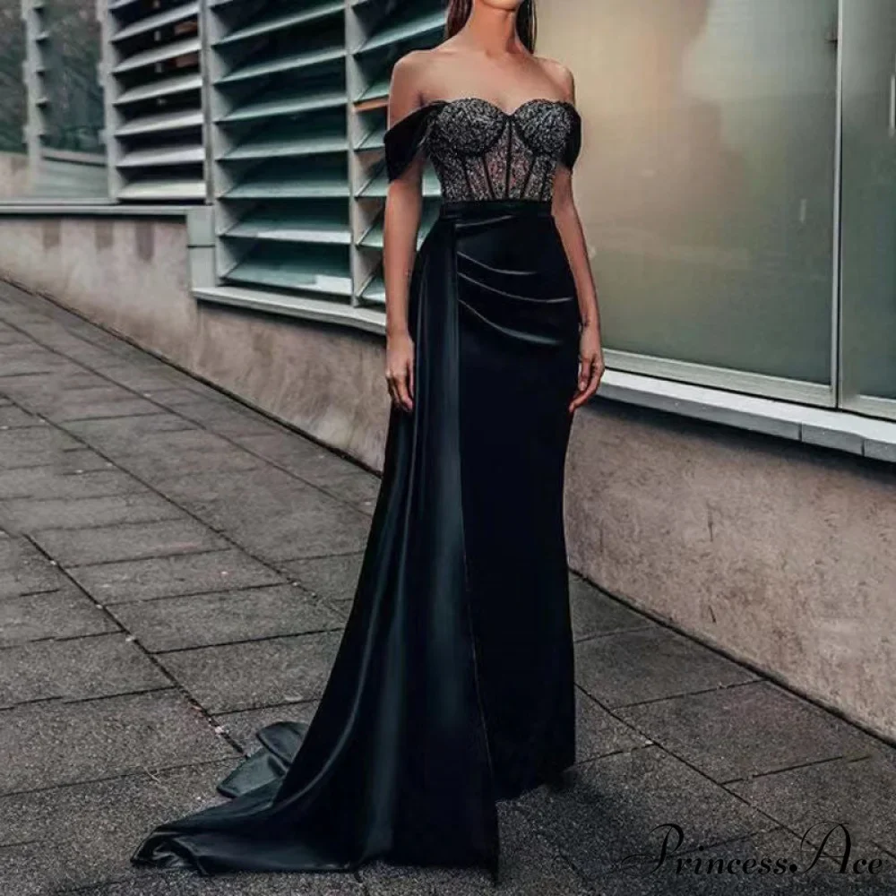 Lace Mermaid Strapless Formal Gown - Image 2