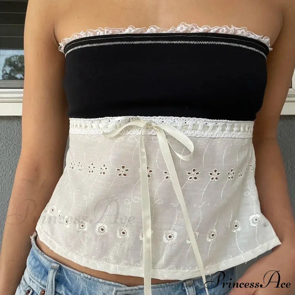 Lace Patchwork Empty Crop Top - Image 3