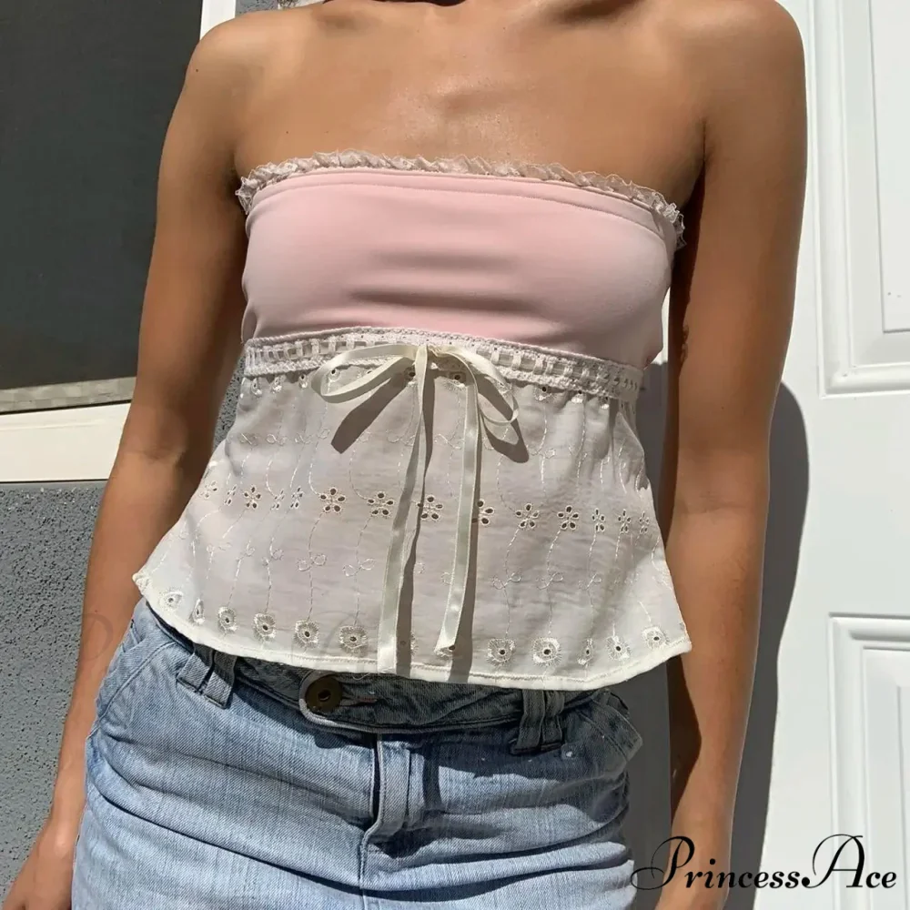Lace Patchwork Empty Crop Top - Image 4