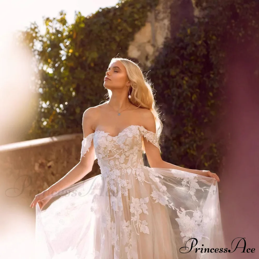 Lace Profound Plunge Sleeveless Wedding Gown - Image 2