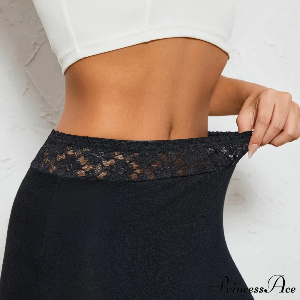 Lacy Flower Waistband Inner Skirt - Image 4