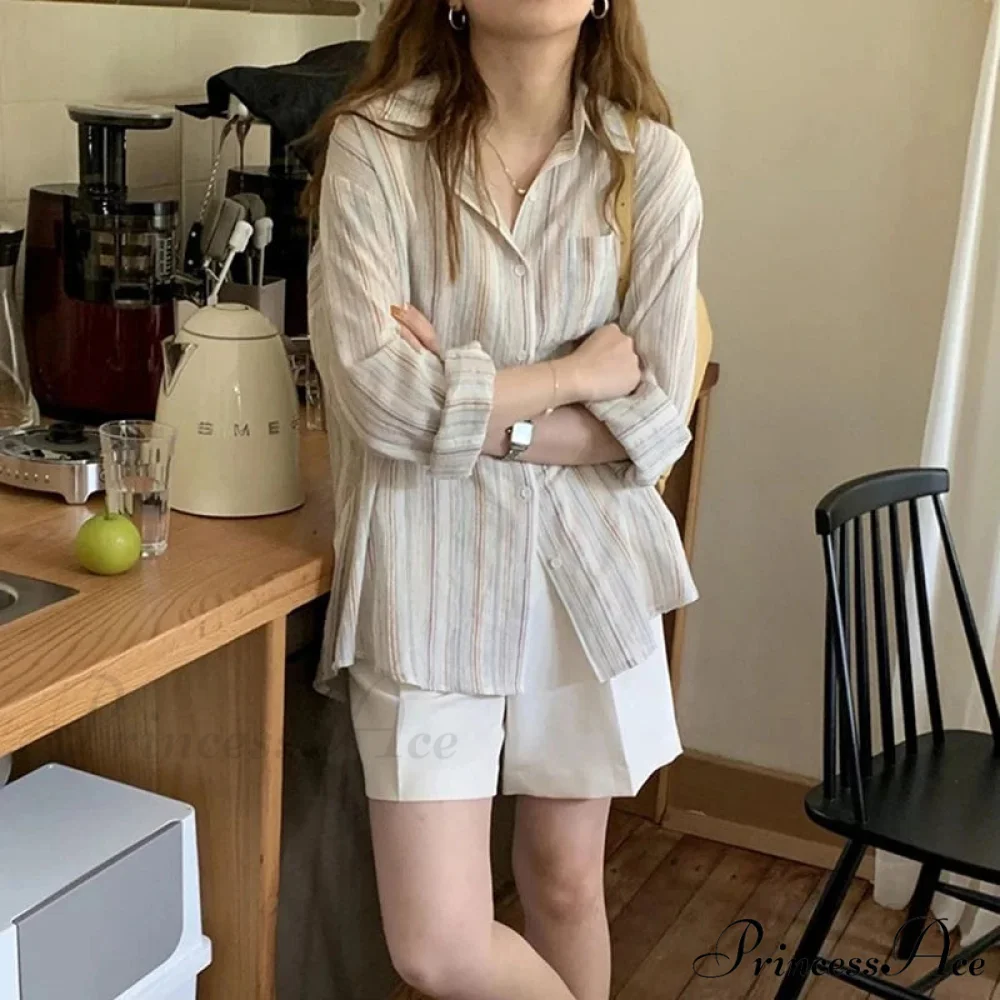 Large Checkered Long Sleeve Blouse - Image 4