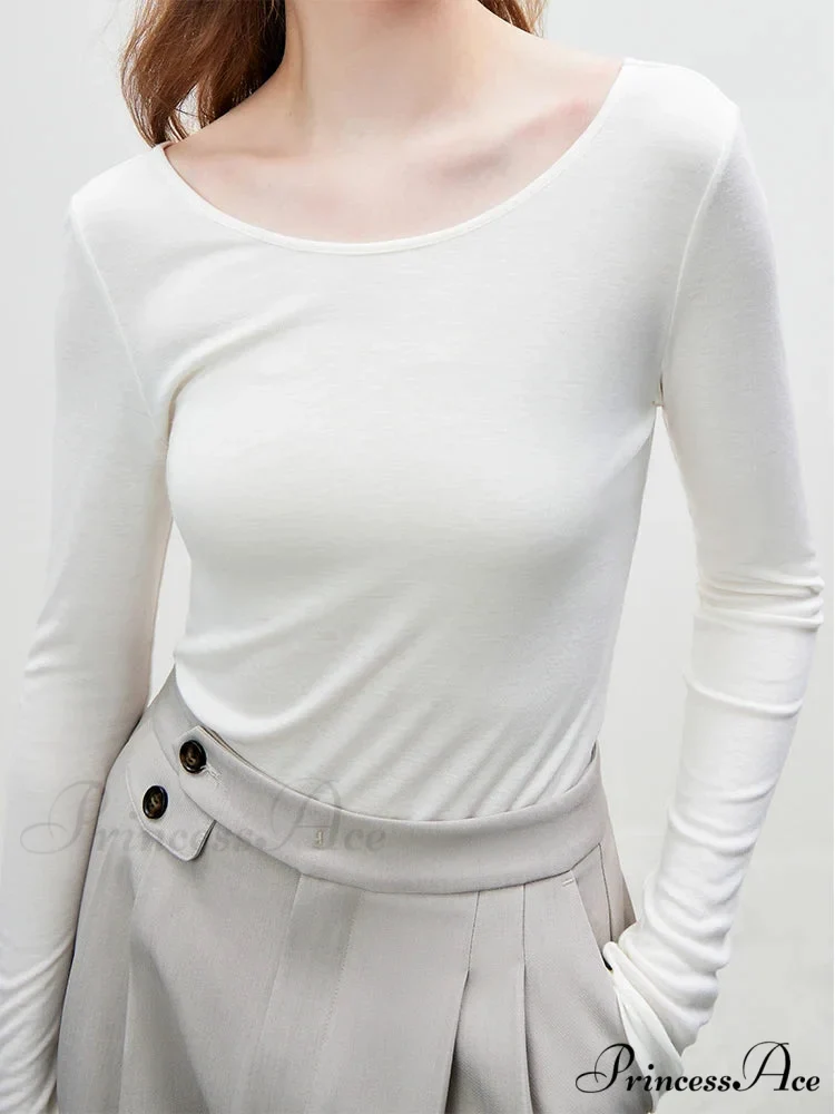 Large U - shaped Neckline Sleek Minimal Fundamental Jumper - Image 4