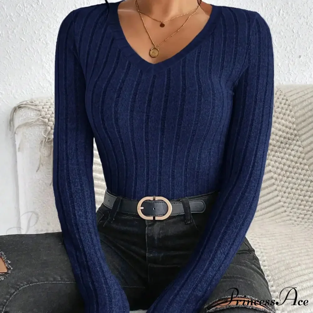 Light Deluxe Basic Sleek Cozy V-Neck Pullover Top Women - Image 7