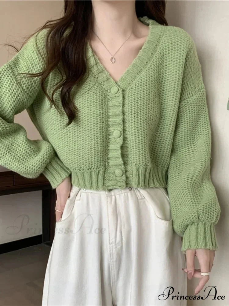 Low-cut Buttoned Knitted Cardigan - Image 4