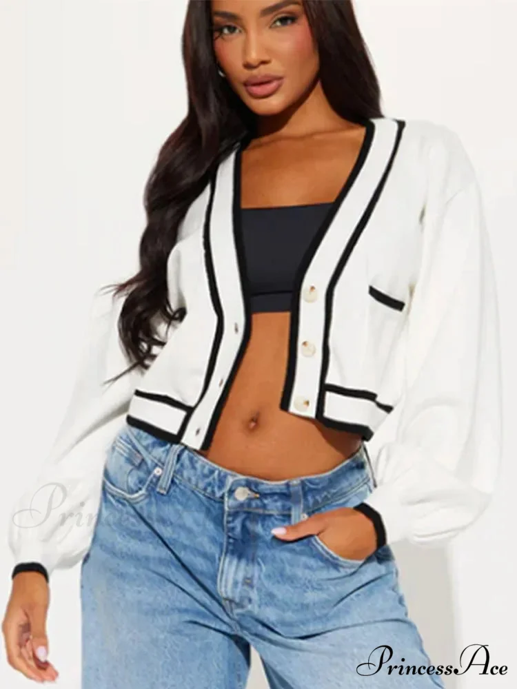 Low-cut Cropped Differentiating Cardigan - Image 6