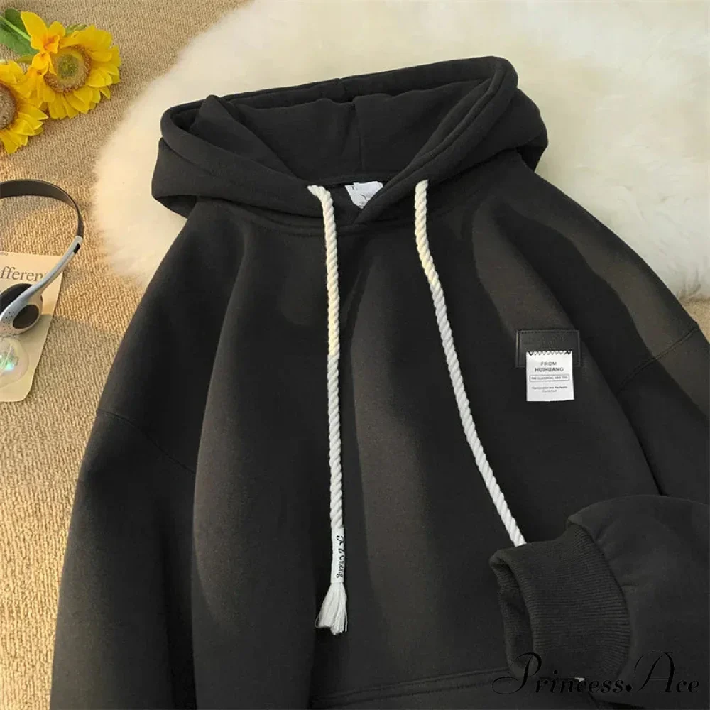 Monochromatic Embroidered Generous Fleece Hoodie - Image 3