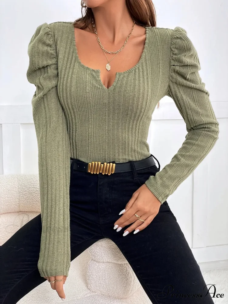 Monochromatic Shade Partially Uncovered Neck Fall Fitted Knit Top - Image 3
