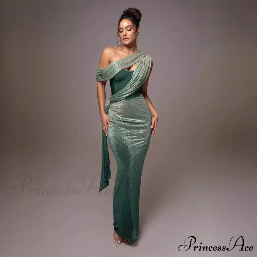 Monochromatic Sleeveless Bandeau Slit Prom Dress - Image 3