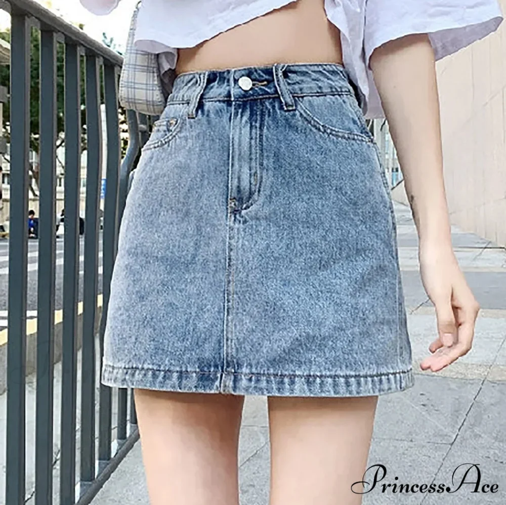 Monochrome Bodycon Denim Skirt - Image 2