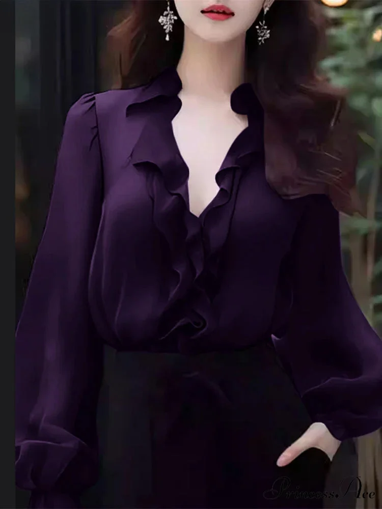 Monochrome Frilled Plunging Neckline Balloon Sleeve Blouse - Image 3