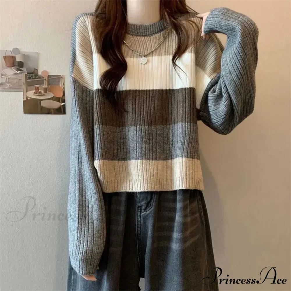 Multi-Hued Patchwork Relaxed Fit Slimming Sweater - Image 5