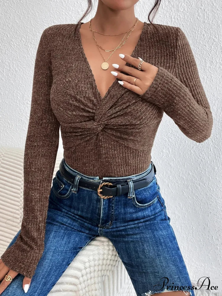 New Style Kink Low-Cut Monochrome Slim Sweater Top Women - Image 5