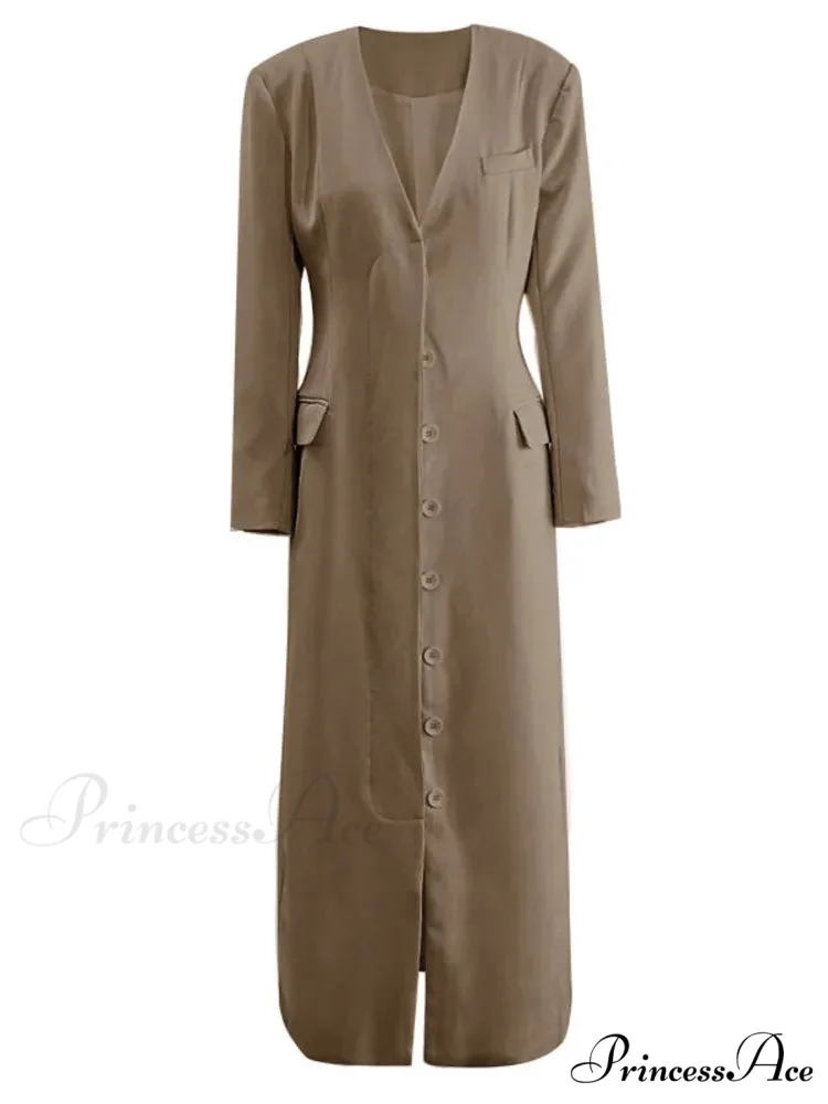 No Collar Single-Breasted Slim Overcoat
Modified Output: No Collar Single-Buttoned Sleek Overcoat - Image 4