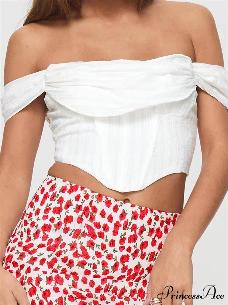 Off Shoulder Firm Zip Open-Back Tee Crop Top - Image 2