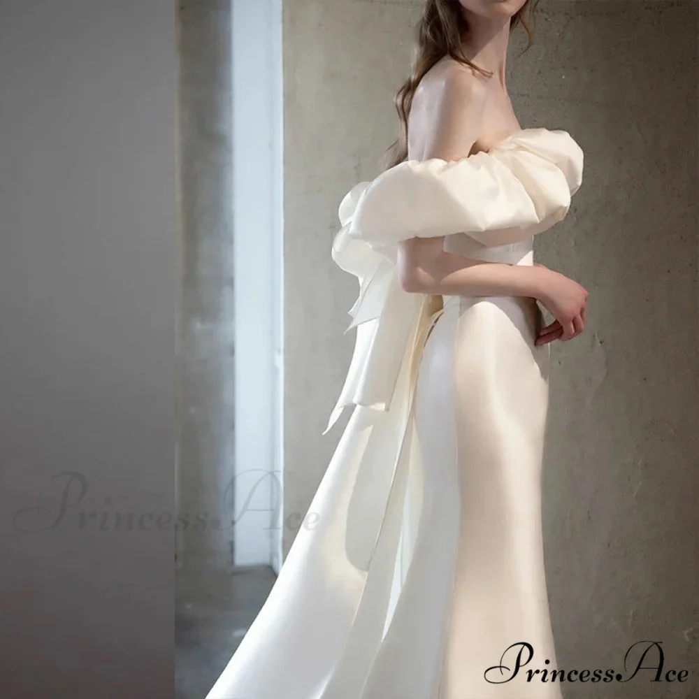 Off-Shoulder Glossy Slim Wedding Gown - Image 4
