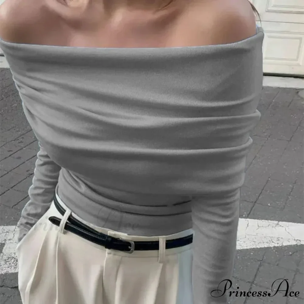 Off-Shoulder Sleek Long Sleeve Pleated Jumper - Image 4