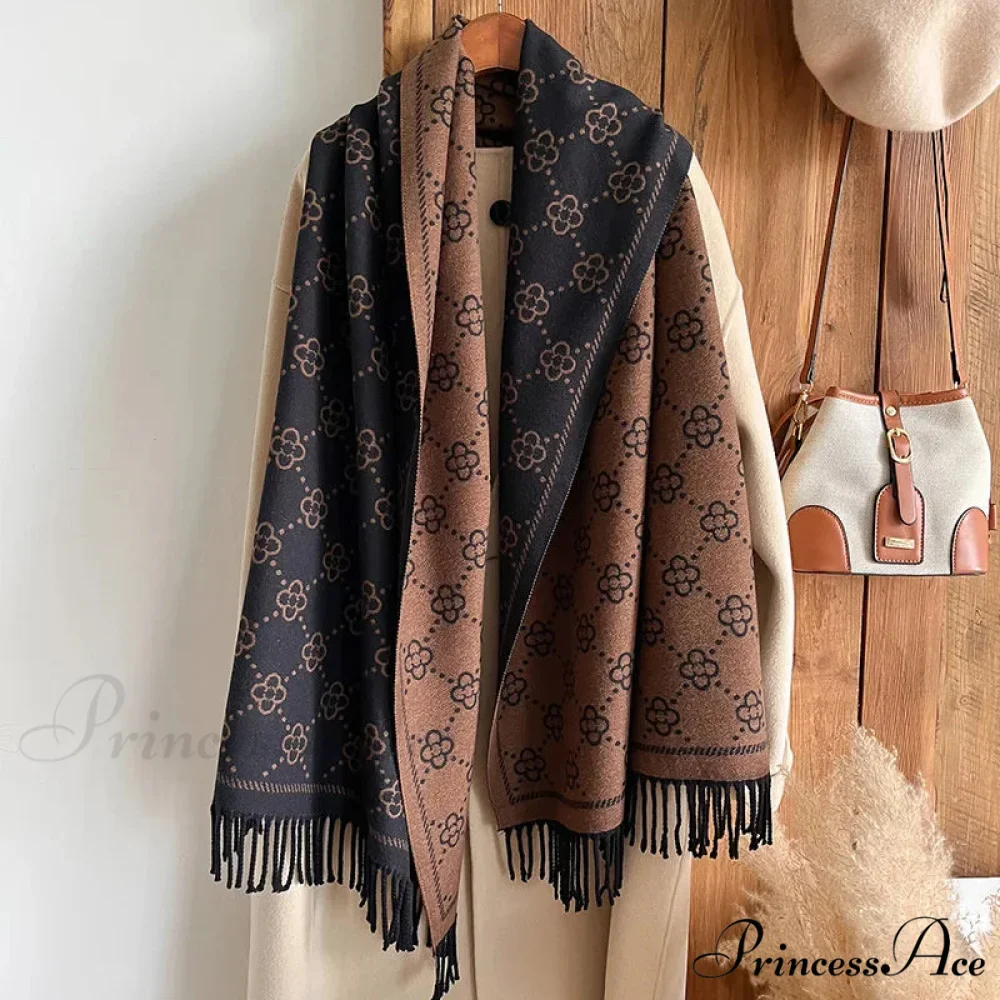 Opulent Flowery Cashmere Winter Scarf - Image 2