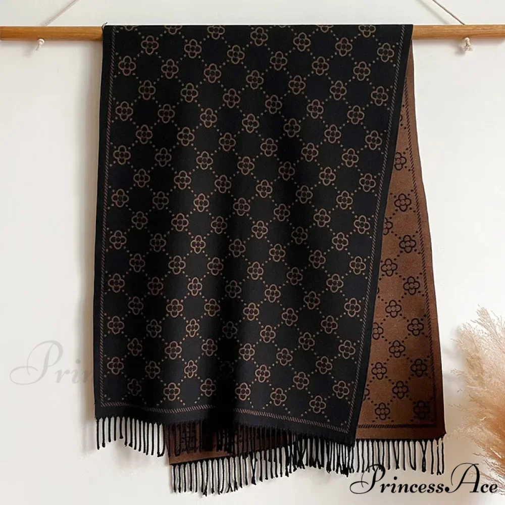 Opulent Flowery Cashmere Winter Scarf - Image 3