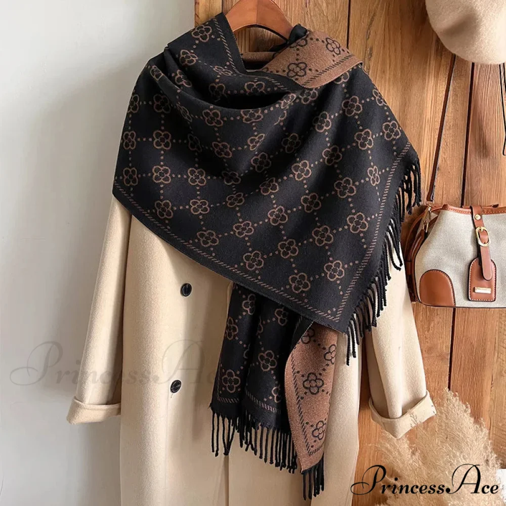 Opulent Flowery Cashmere Winter Scarf - Image 4