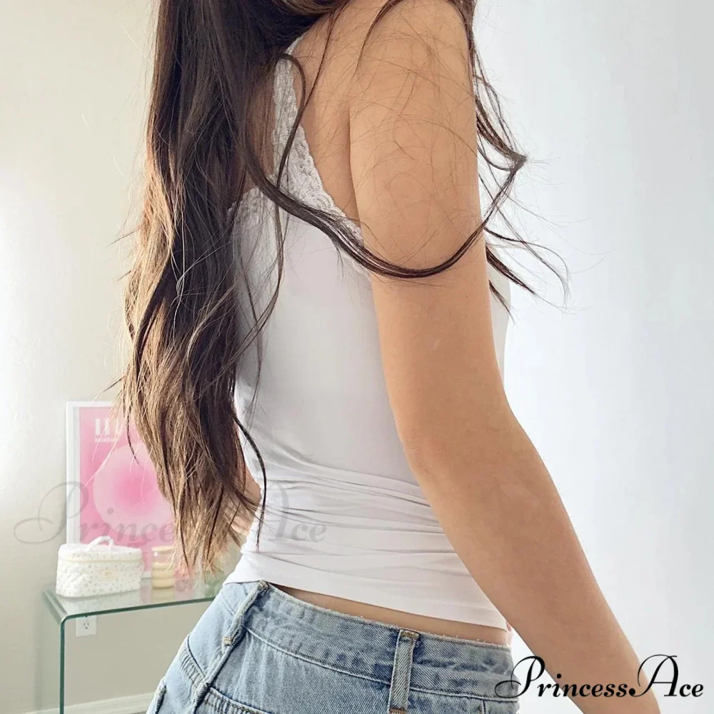 Ornamental Edging Gathered V-Neck Crop Top - Image 4