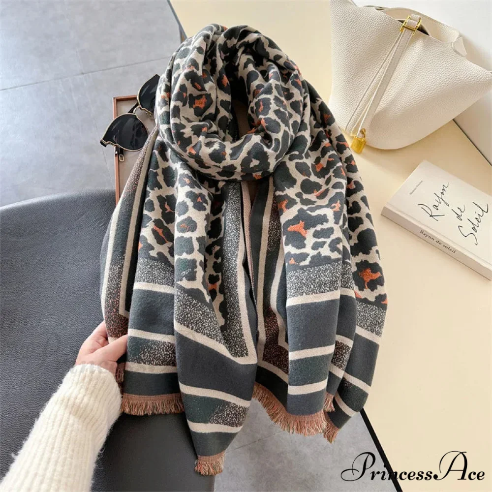 Pattern Cashmere Winter Scarf - Image 2