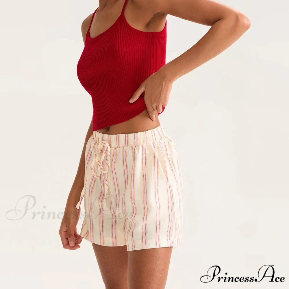 Patterned Cinched Pocket Short - Image 3