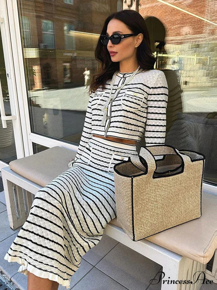 Patterned Empty Knitted High Waist Workplace Two Piece Set - Image 2